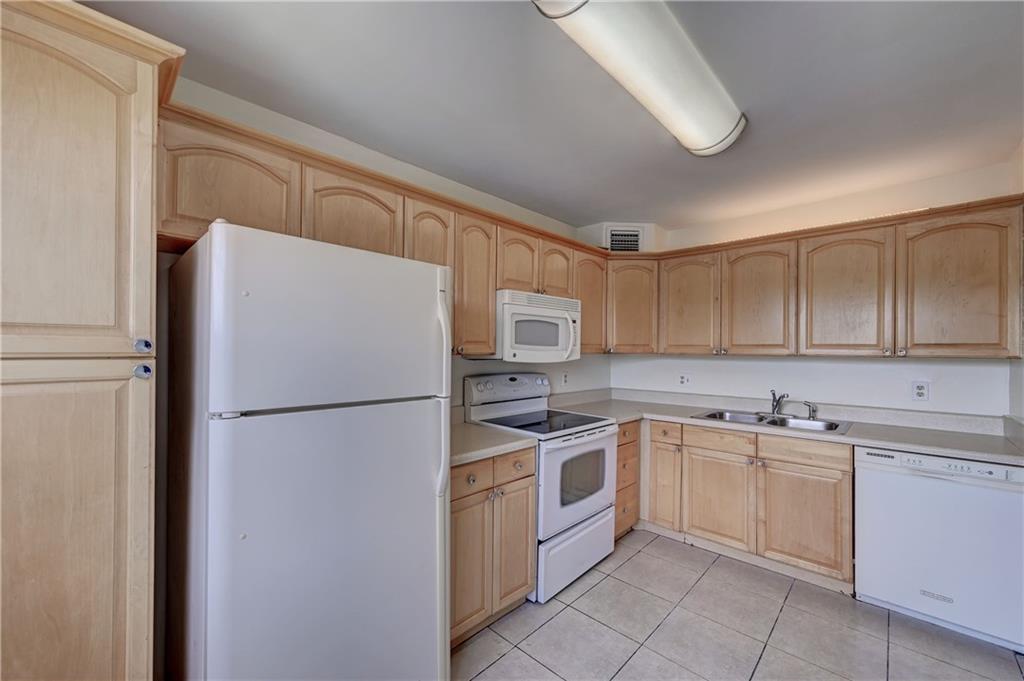 WYNMOOR - Residential