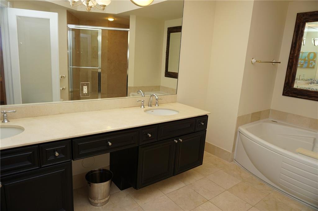 L'Hermitage I Condo - Residential Lease