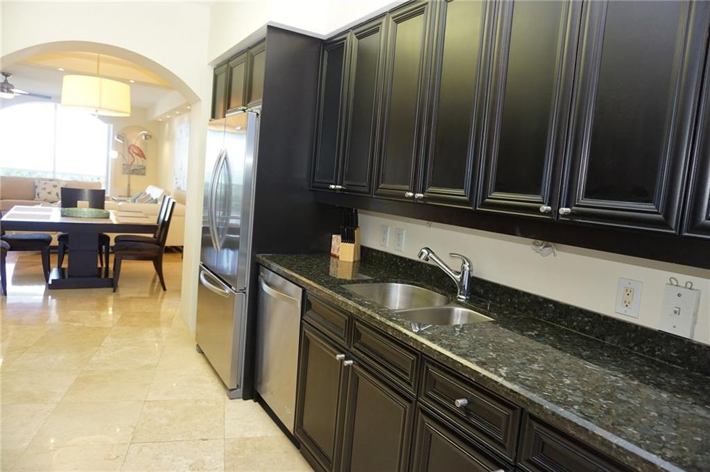 L'Hermitage I Condo - Residential Lease