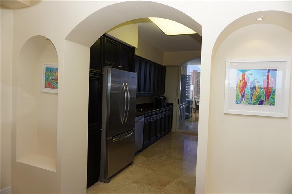 L'Hermitage I Condo - Residential Lease