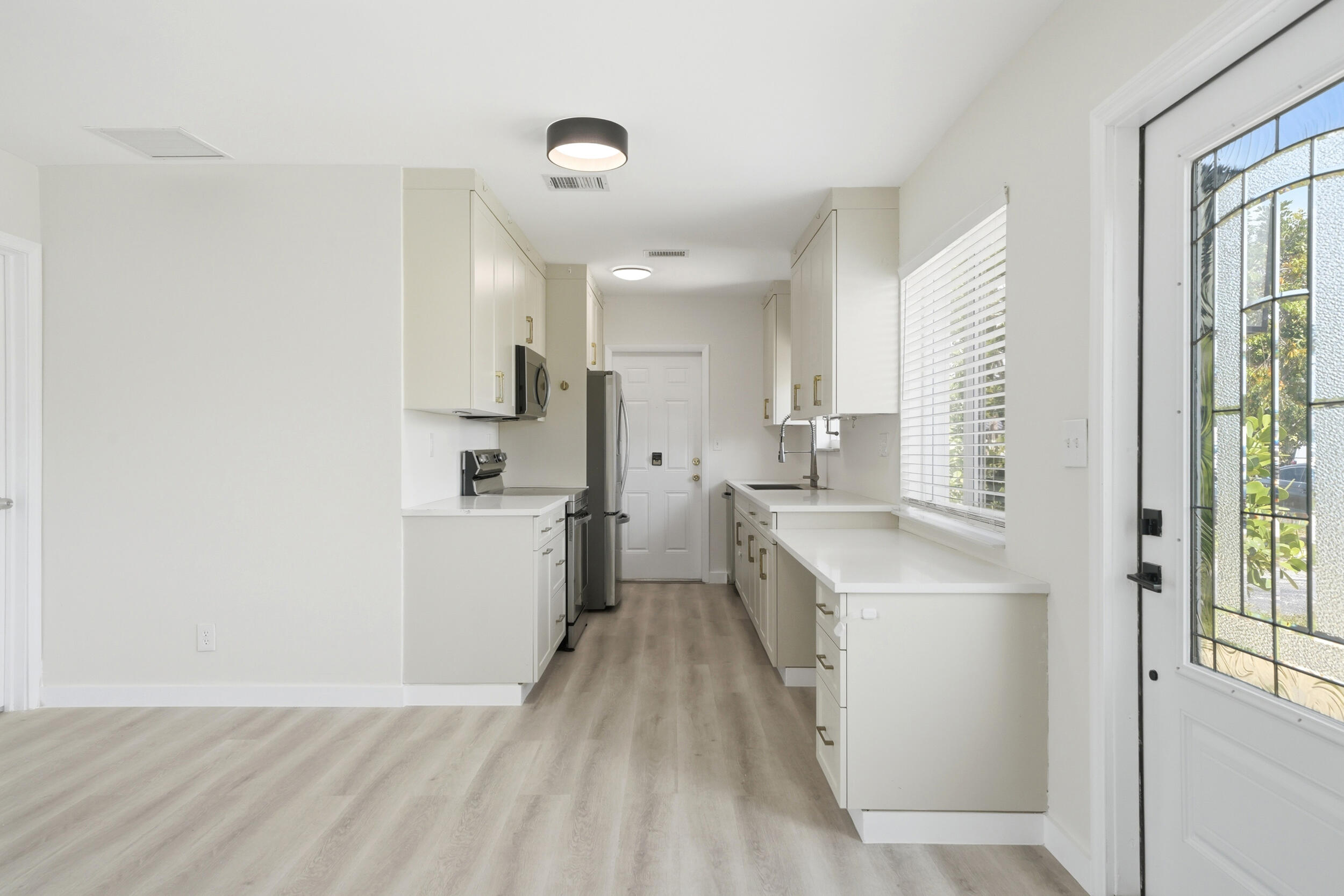 FAIRLAWN - Residential