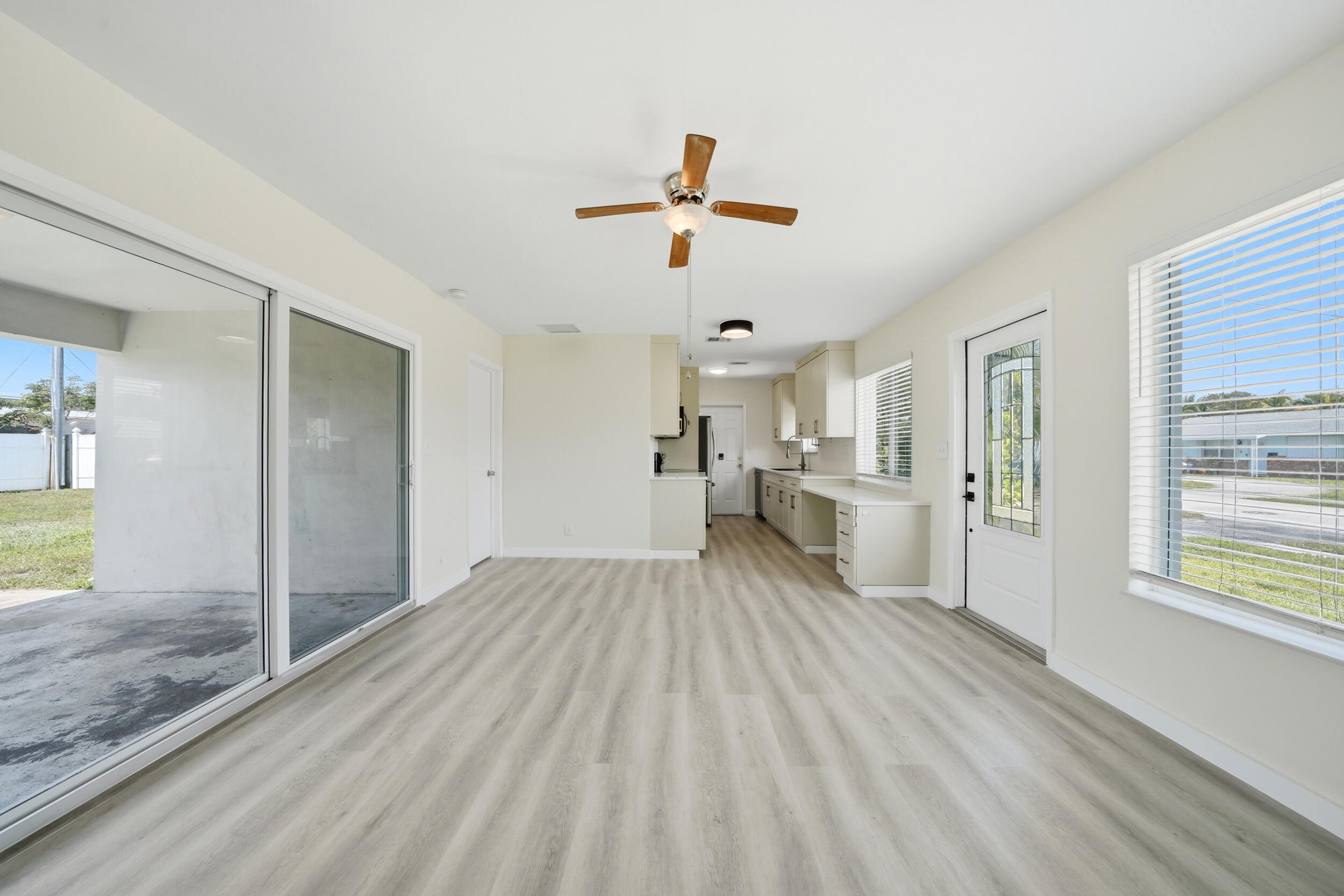 FAIRLAWN - Residential