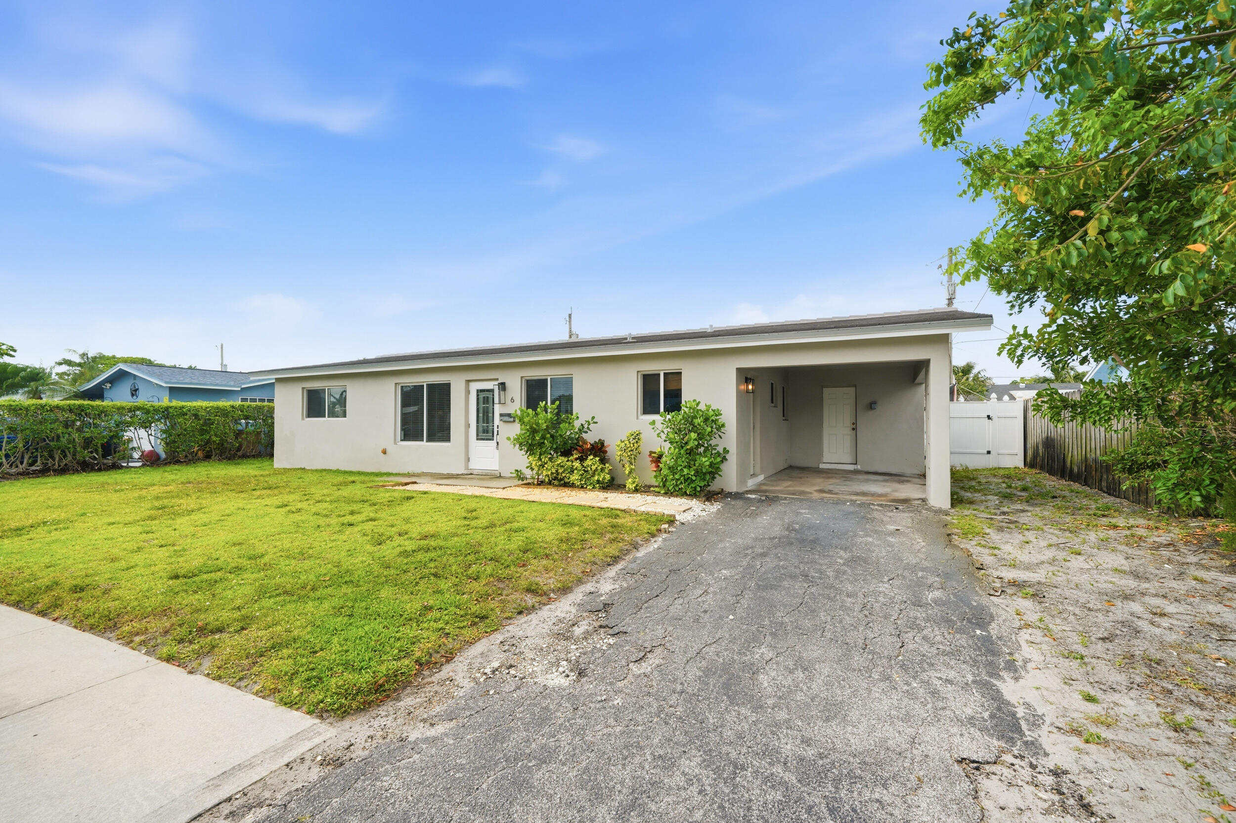 FAIRLAWN - Residential