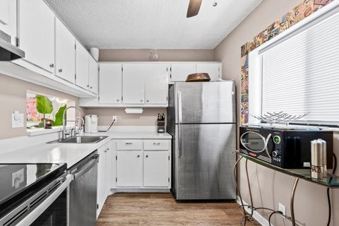 5100 Las Verdes Circle 316 Delray Beach FL 33484