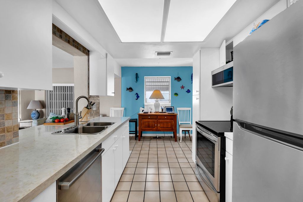 Photo of 340 NW 24 Court, Pompano Beach, FL 33064 (MLS # R10963971)