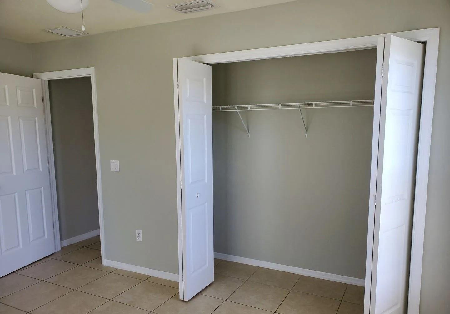 Lehigh Acres - Residential Lease