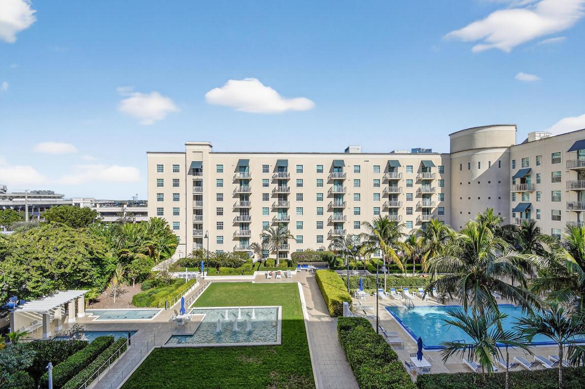 610 CLEMATIS CONDO - Residential