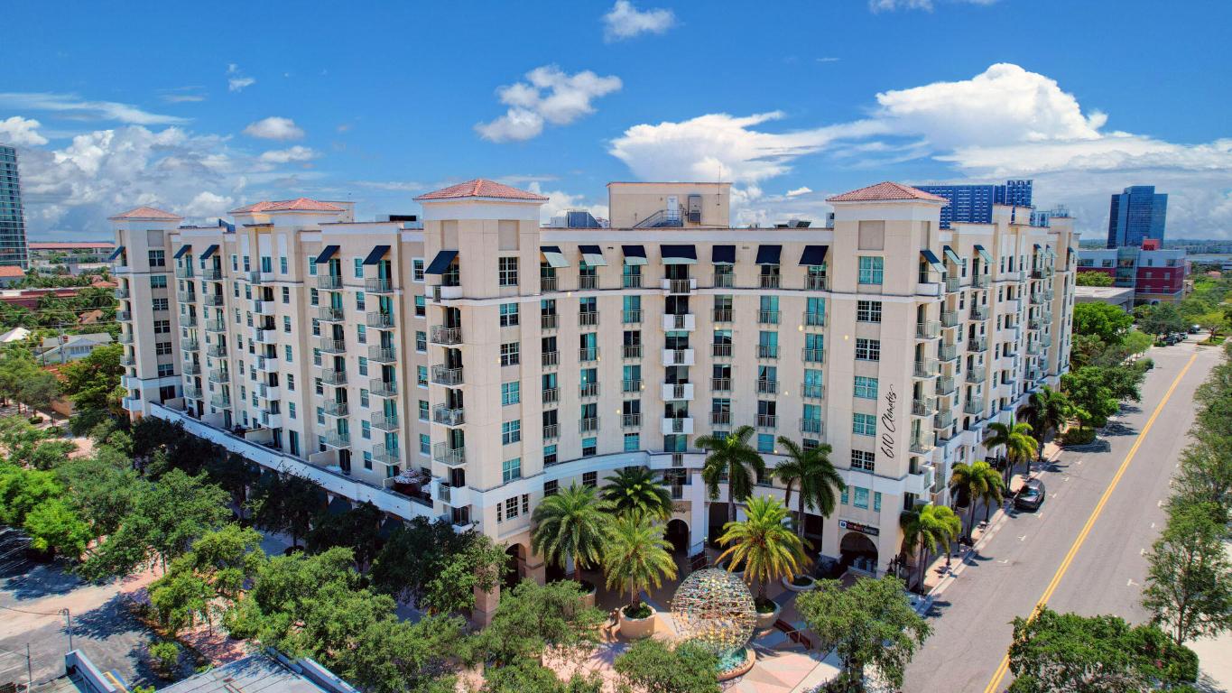 610 CLEMATIS CONDO - Residential