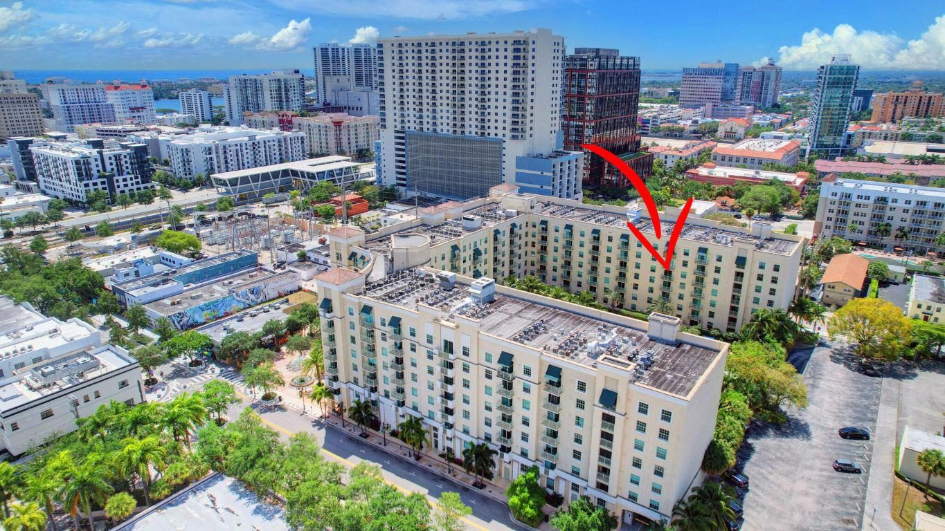 610 CLEMATIS CONDO - Residential