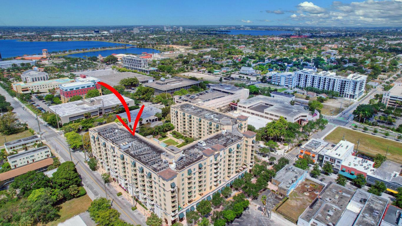 610 CLEMATIS CONDO - Residential