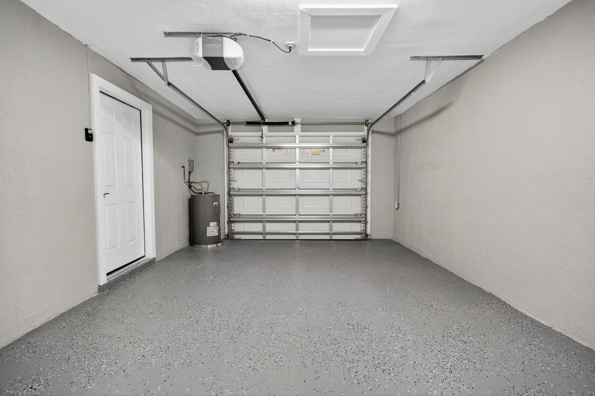 HOBE HILLS - Residential