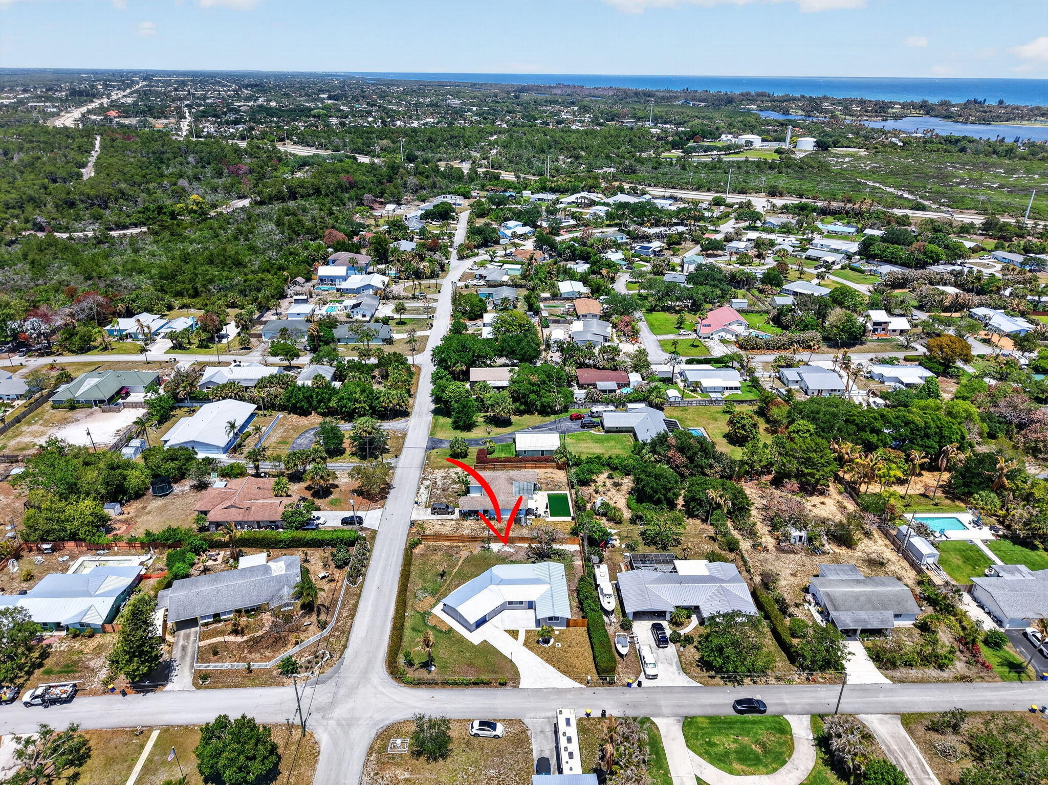 HOBE HILLS - Residential