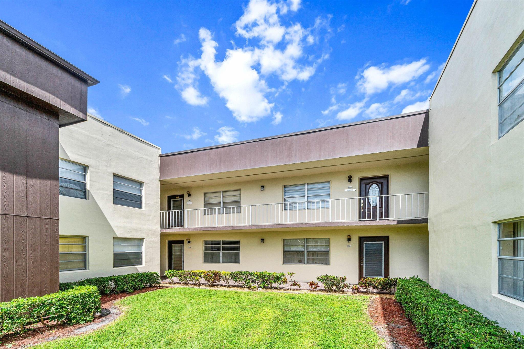 KINGS POINT NORMANDY COND - Residential