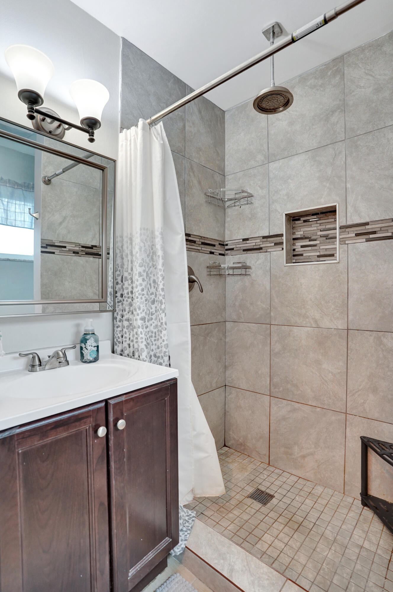 ORIOLE-MARGATE SEC 3 - Residential