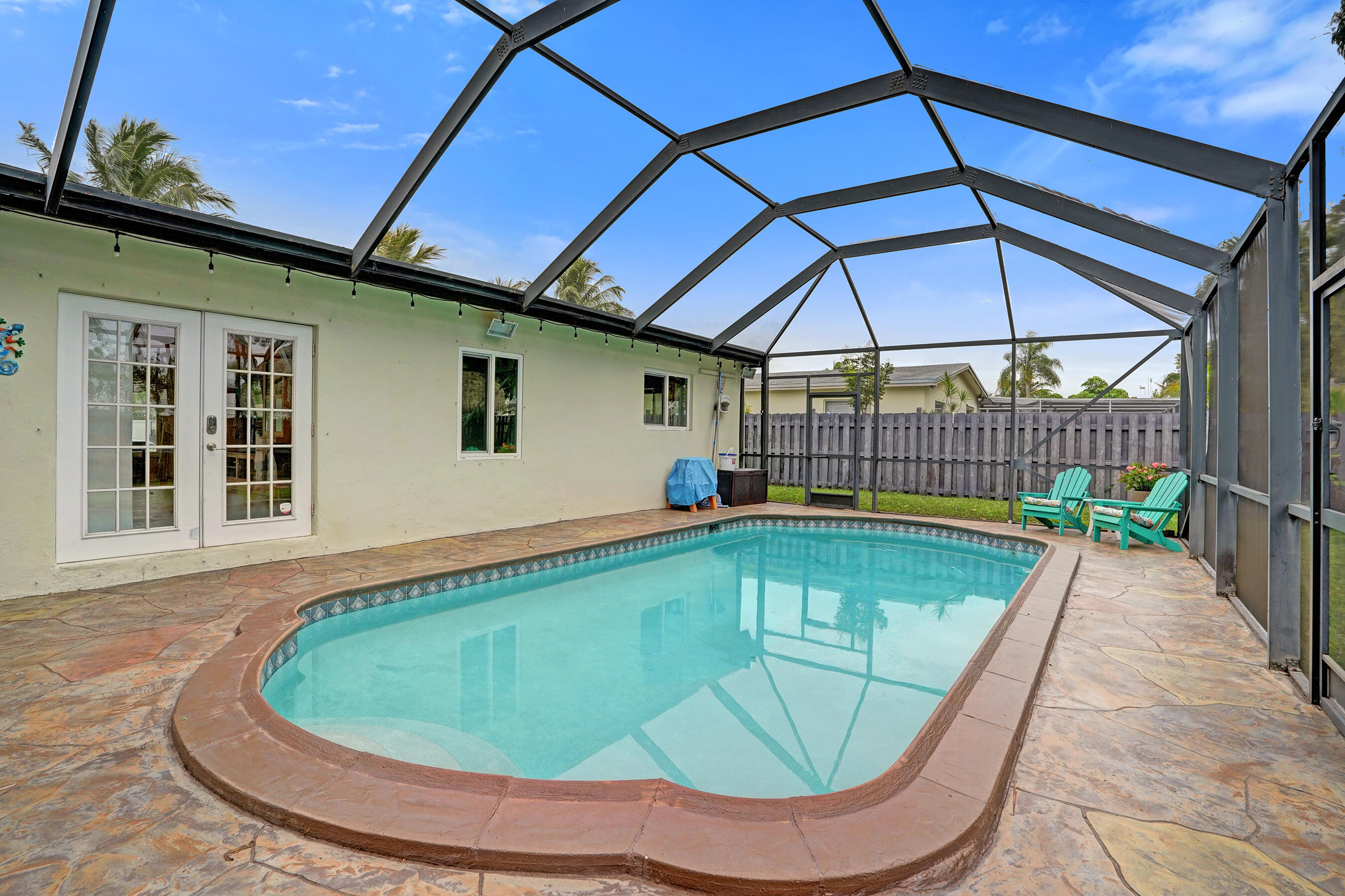 ORIOLE-MARGATE SEC 3 - Residential