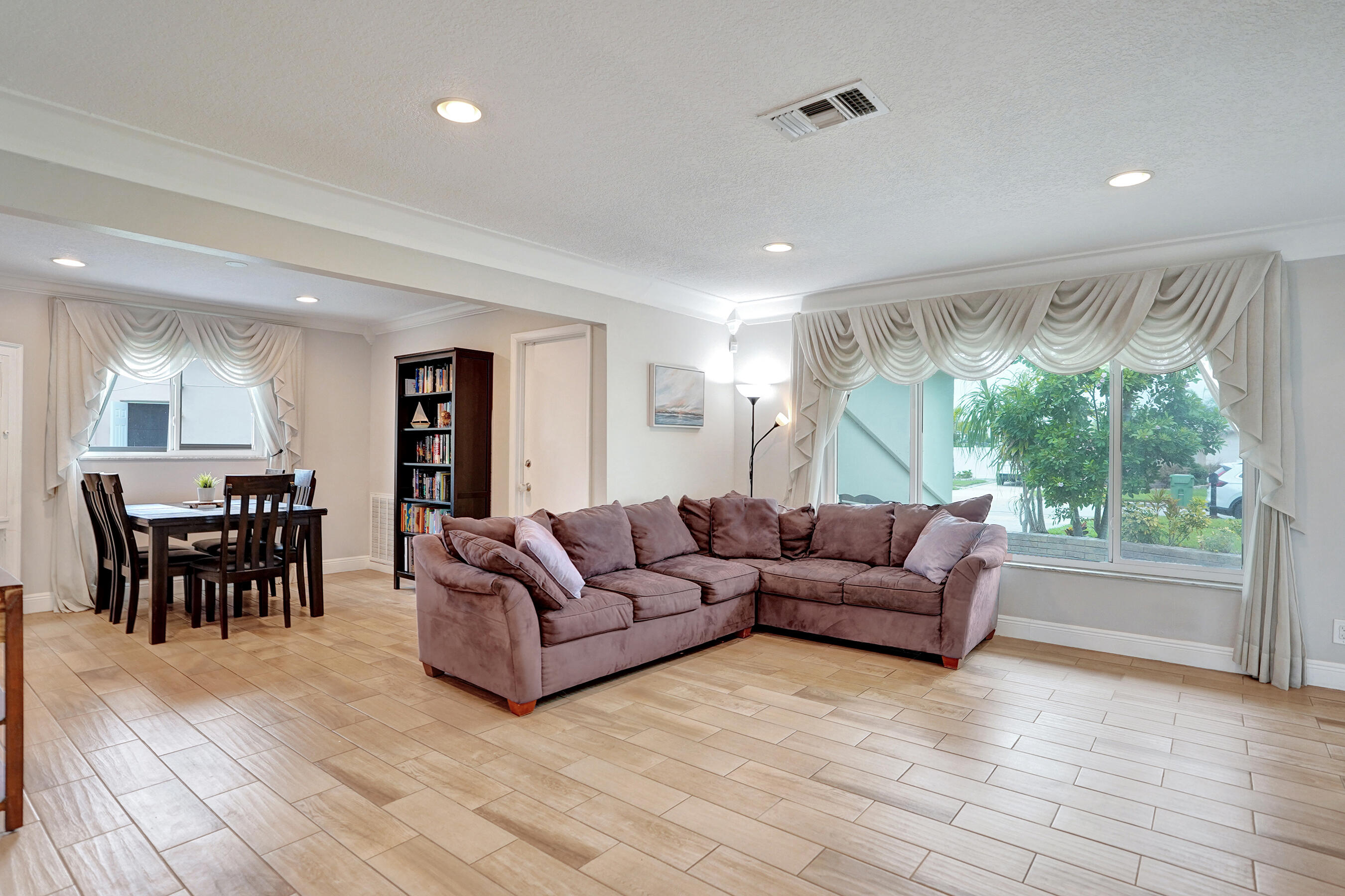 ORIOLE-MARGATE SEC 3 - Residential