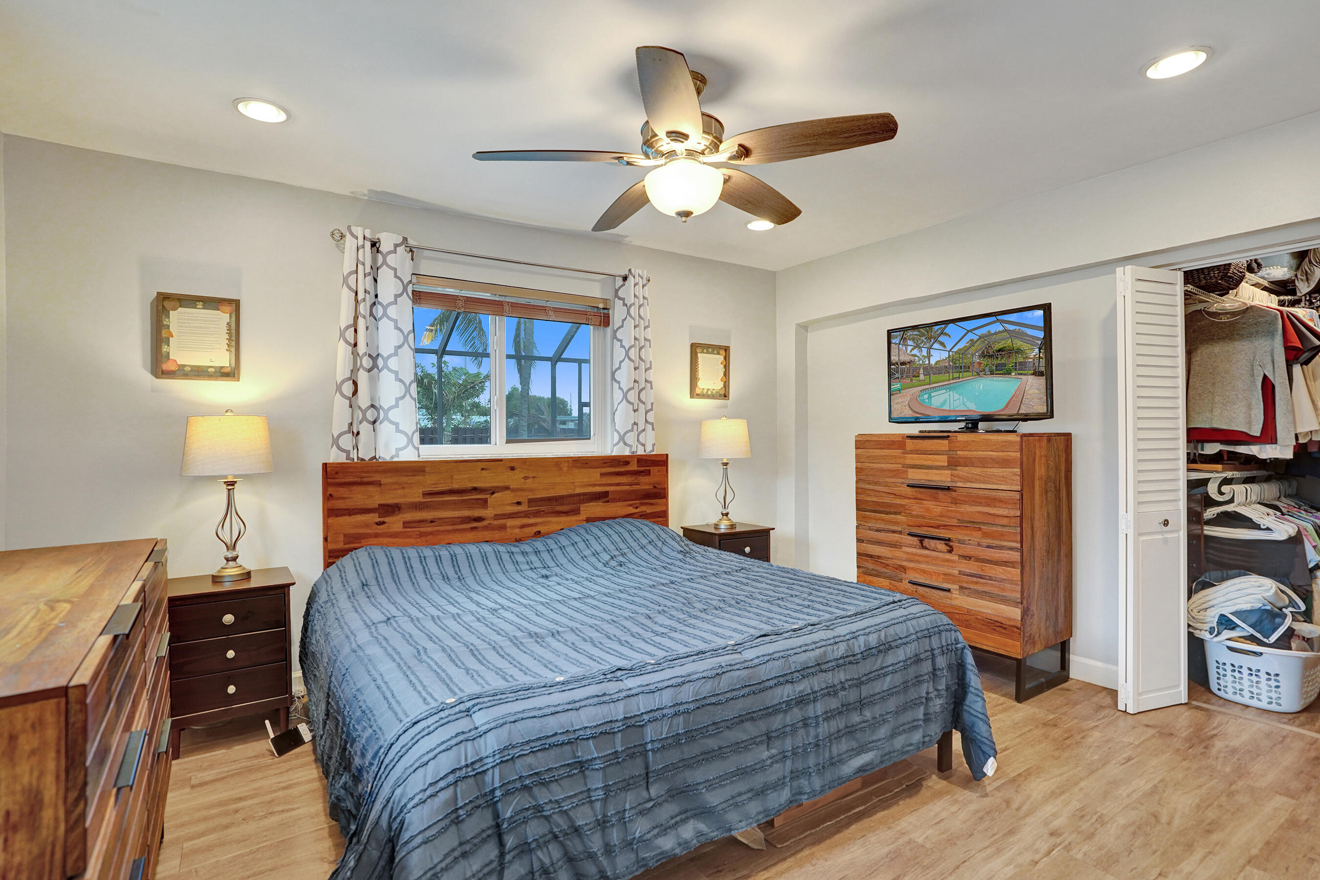 ORIOLE-MARGATE SEC 3 - Residential