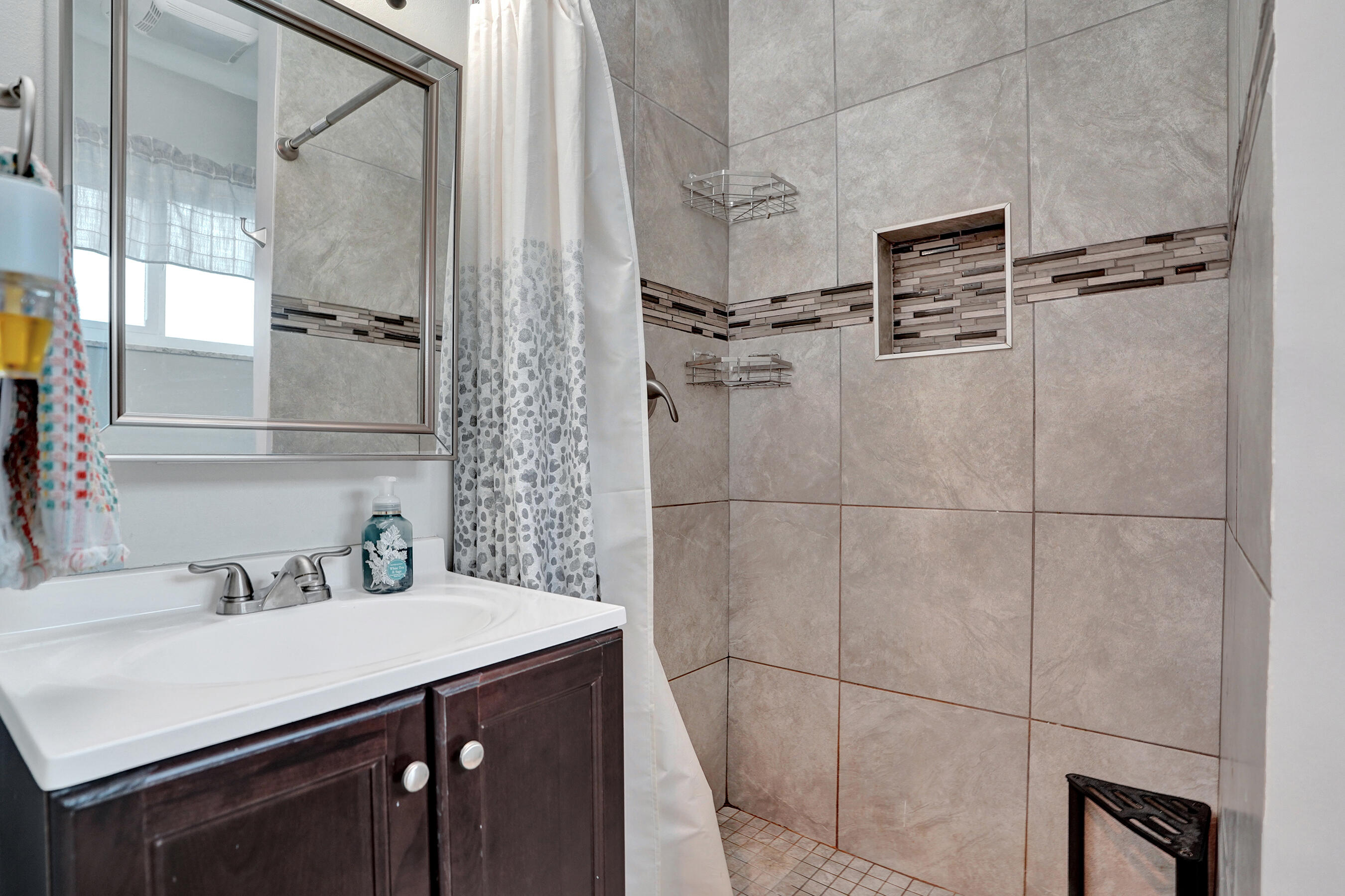 ORIOLE-MARGATE SEC 3 - Residential