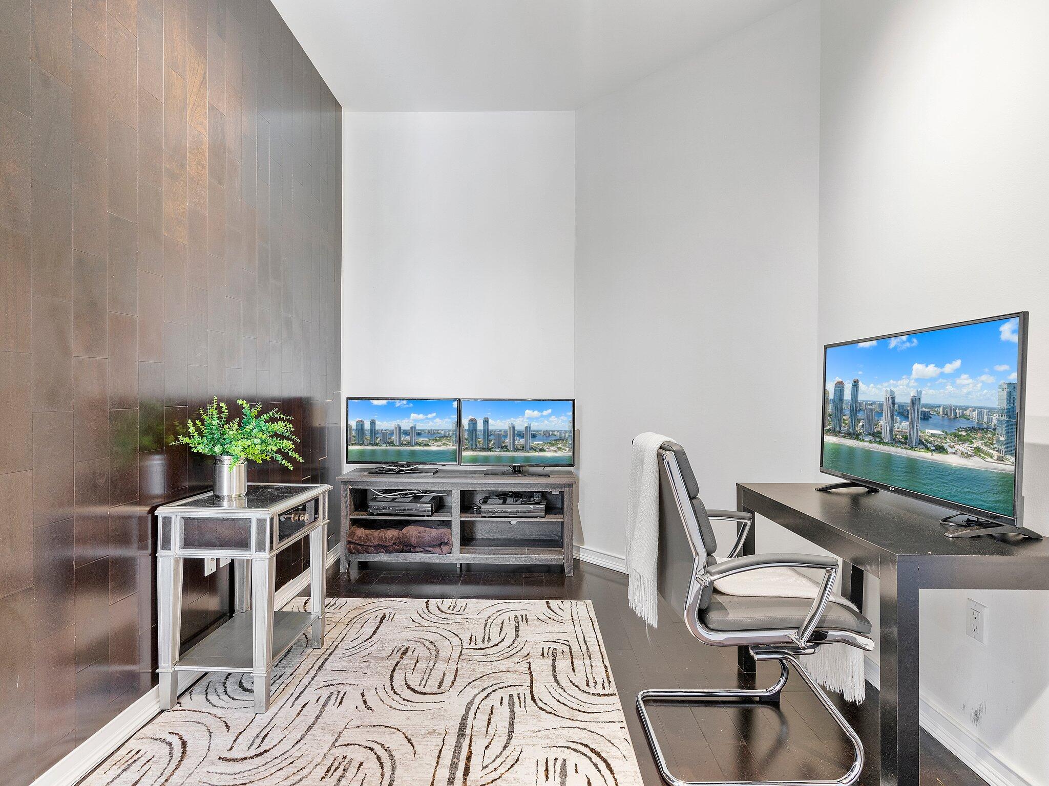 TRUMP PALACE CONDO - Residential