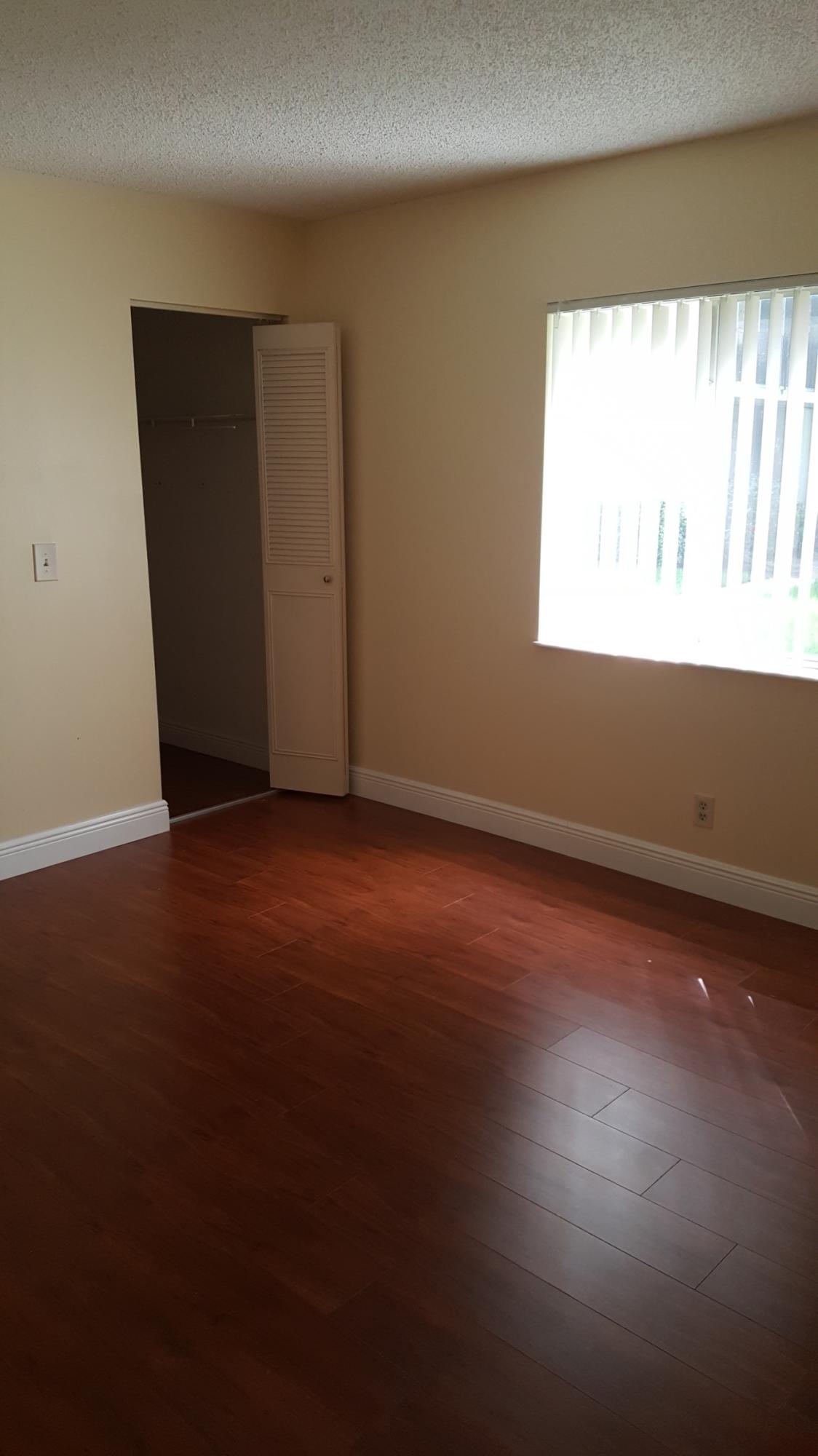 PINE RIDGE SOUTH I CONDO - Residential