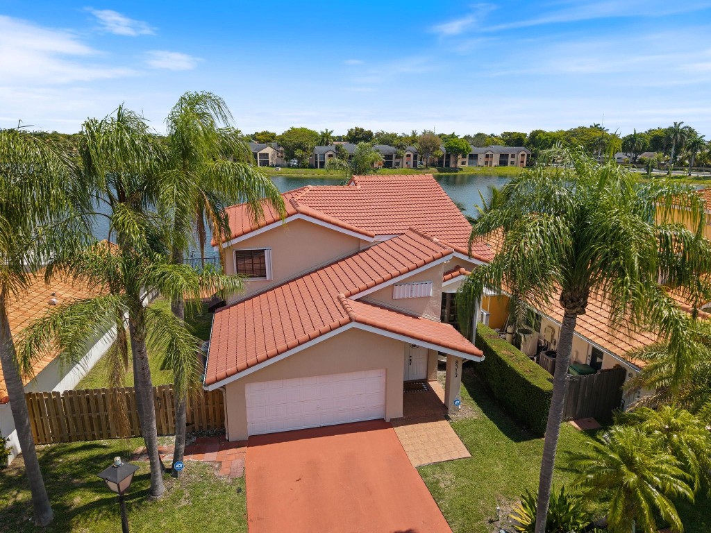 Angelica Gardens At Lakes - Residential