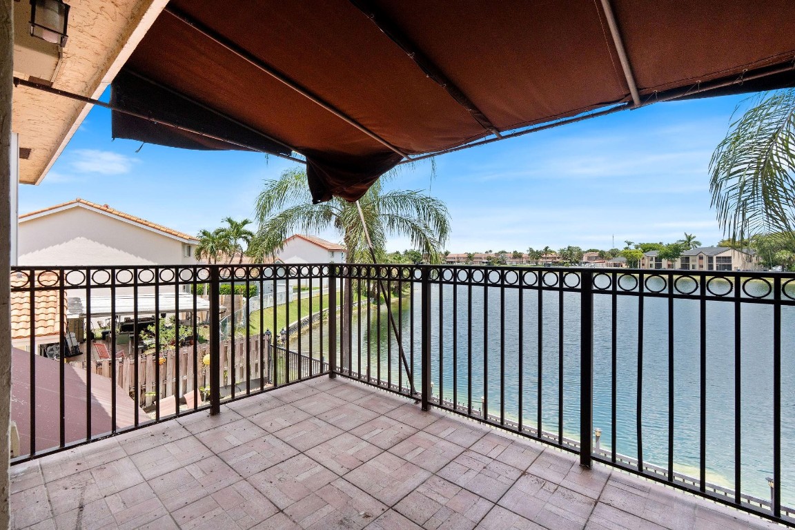 Angelica Gardens At Lakes - Residential