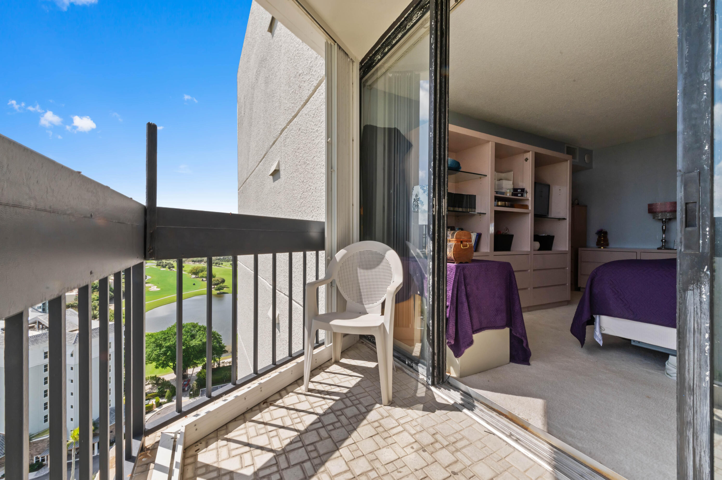 LANDS OF THE PRESIDENT CONDO 3 - Residential