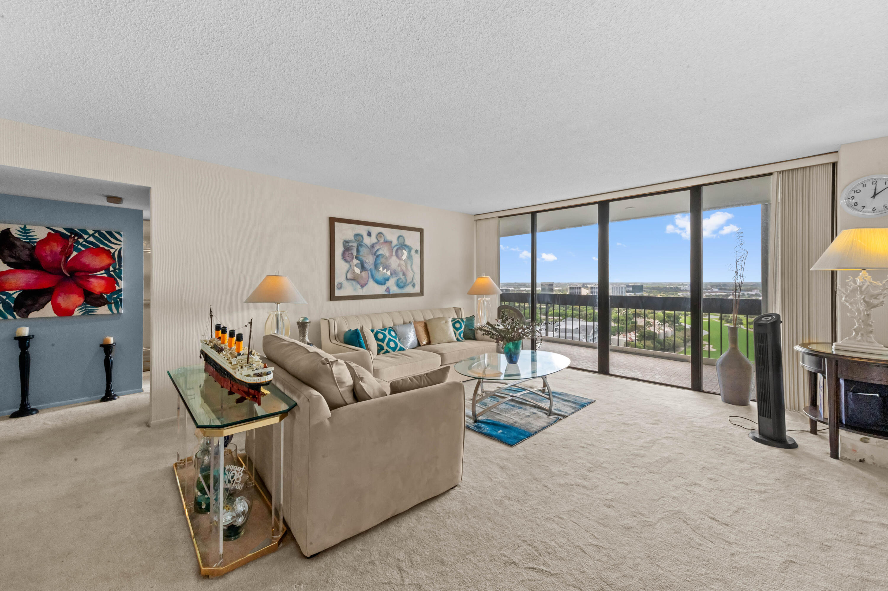 LANDS OF THE PRESIDENT CONDO 3 - Residential