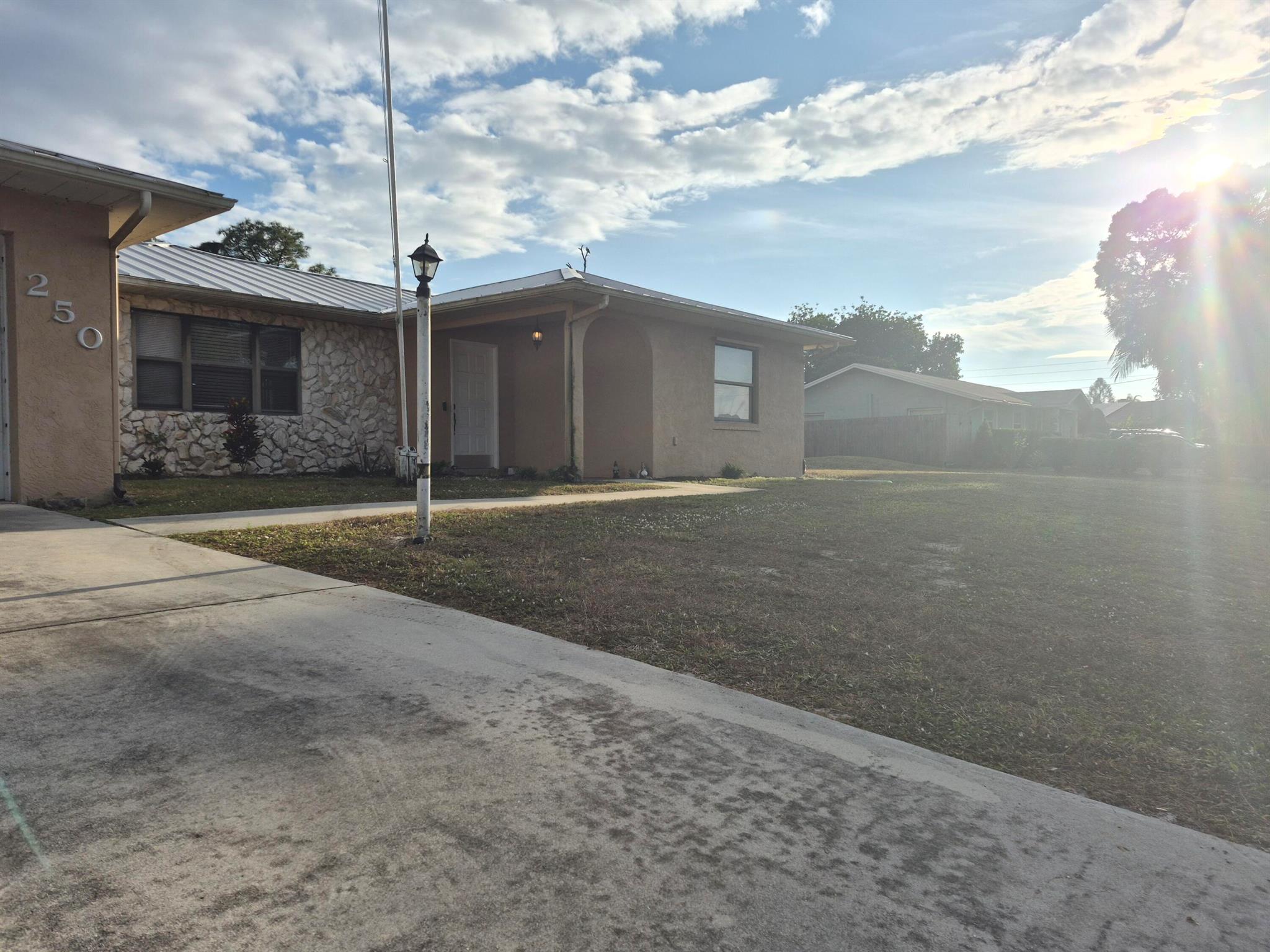 PORT ST LUCIE SECTION 13 - Residential Lease