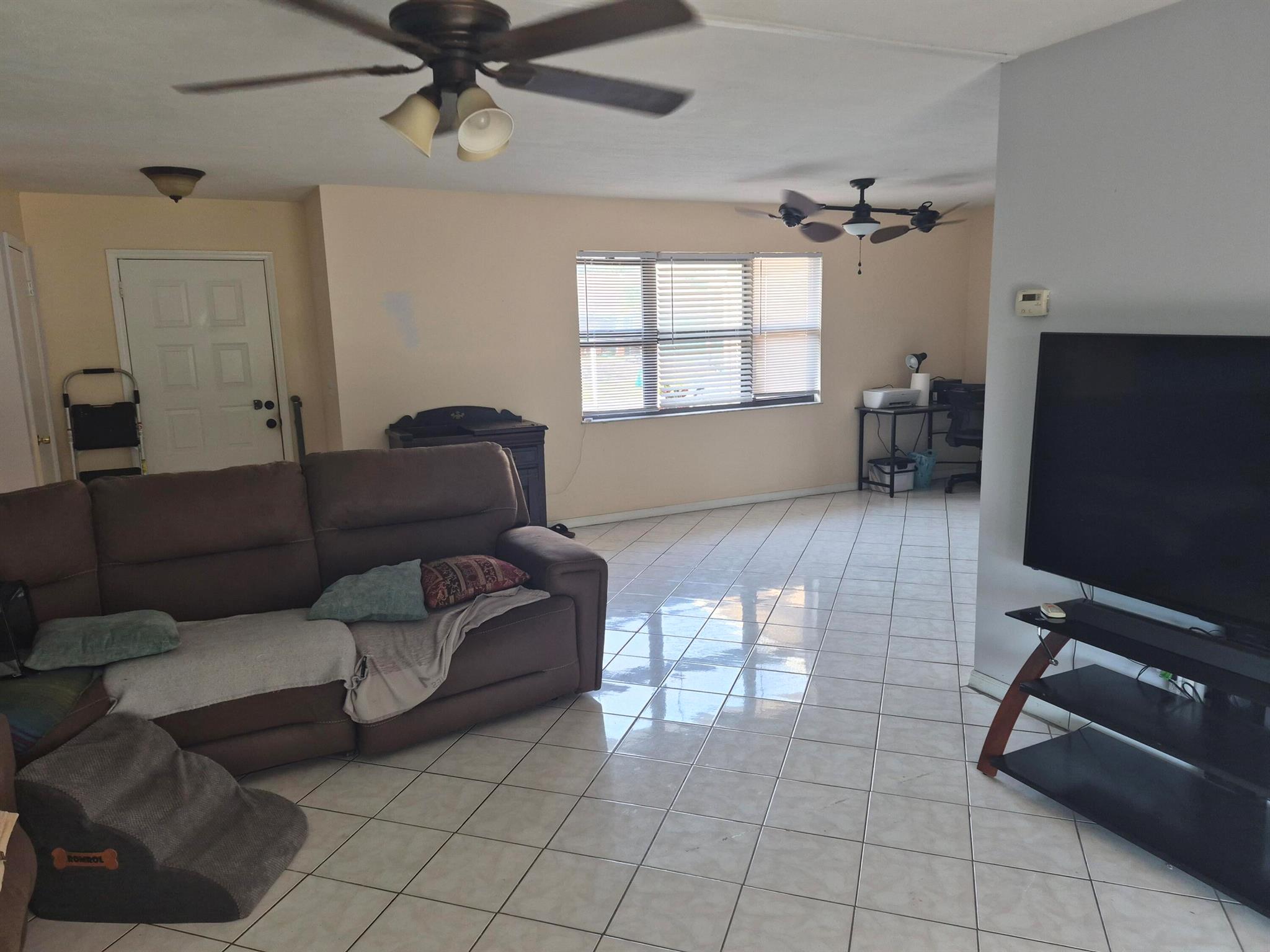 PORT ST LUCIE SECTION 13 - Residential Lease