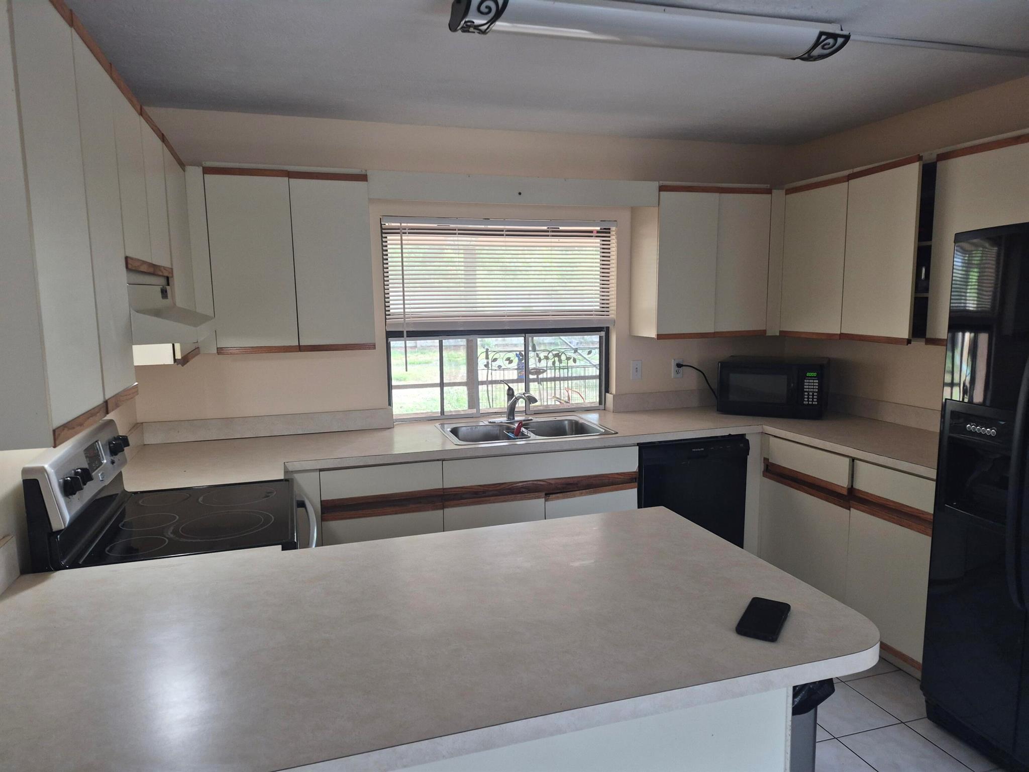 PORT ST LUCIE SECTION 13 - Residential Lease