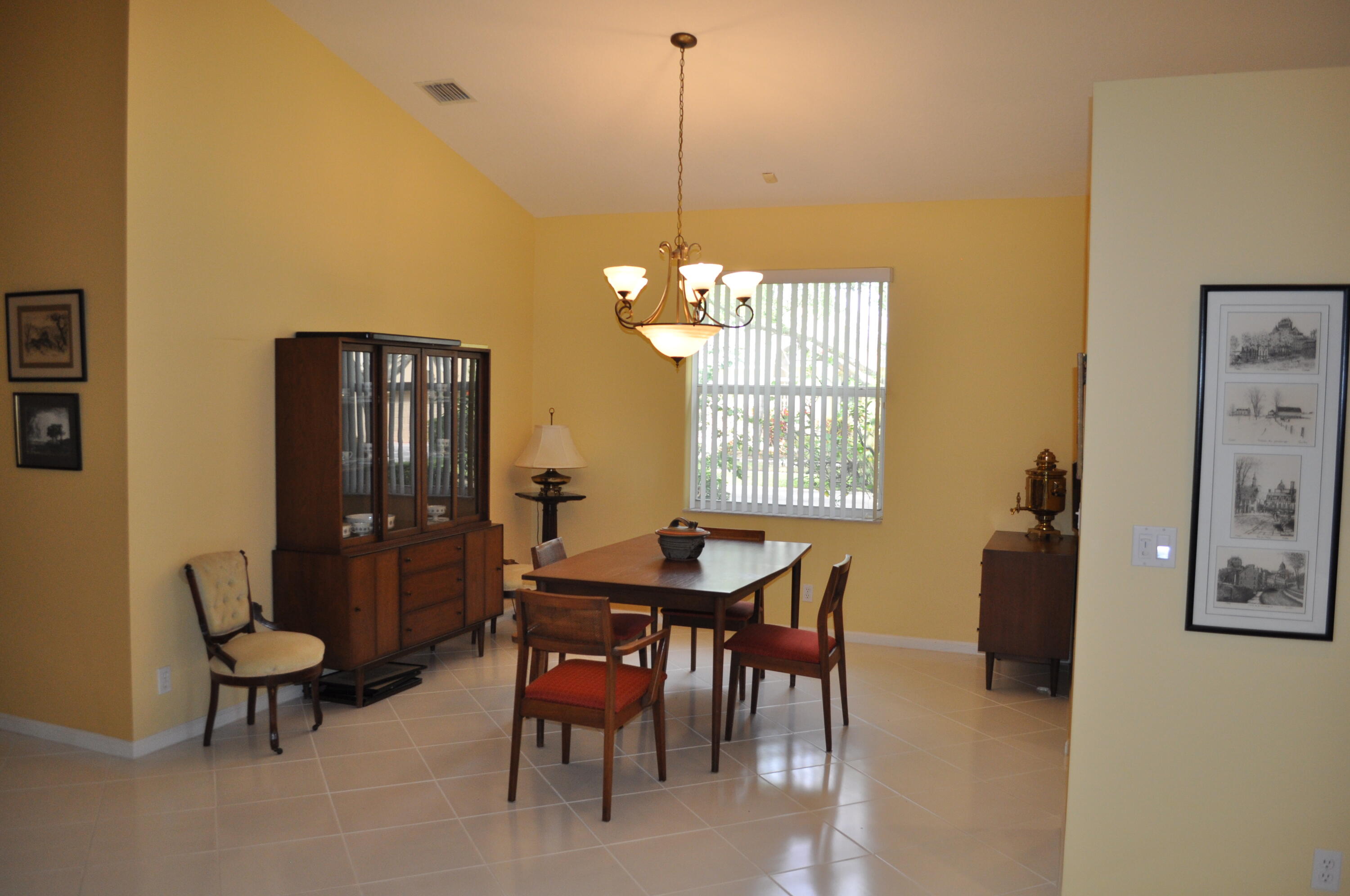 ROSSMOOR LAKES - Residential