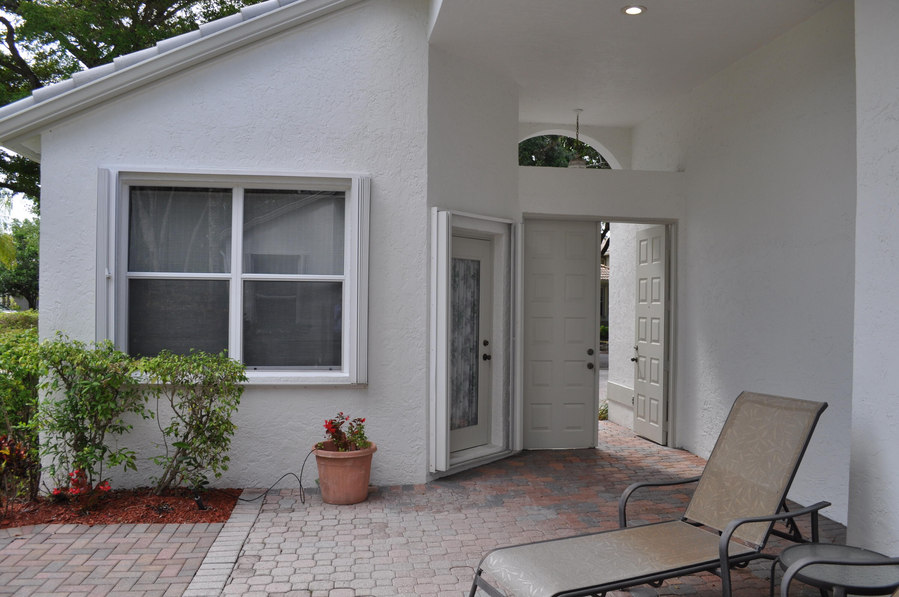 ROSSMOOR LAKES - Residential