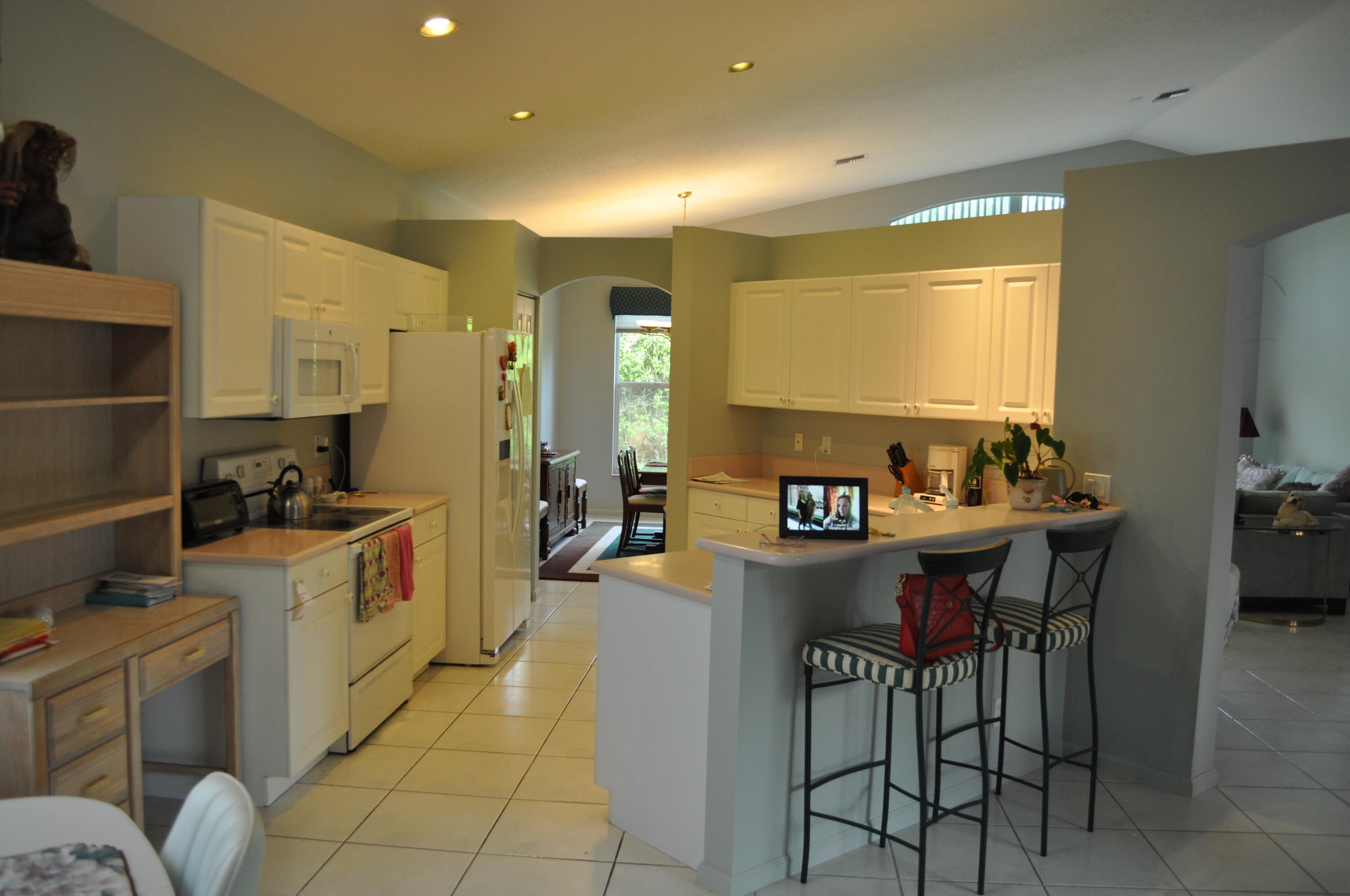 ROSSMOOR LAKES - Residential