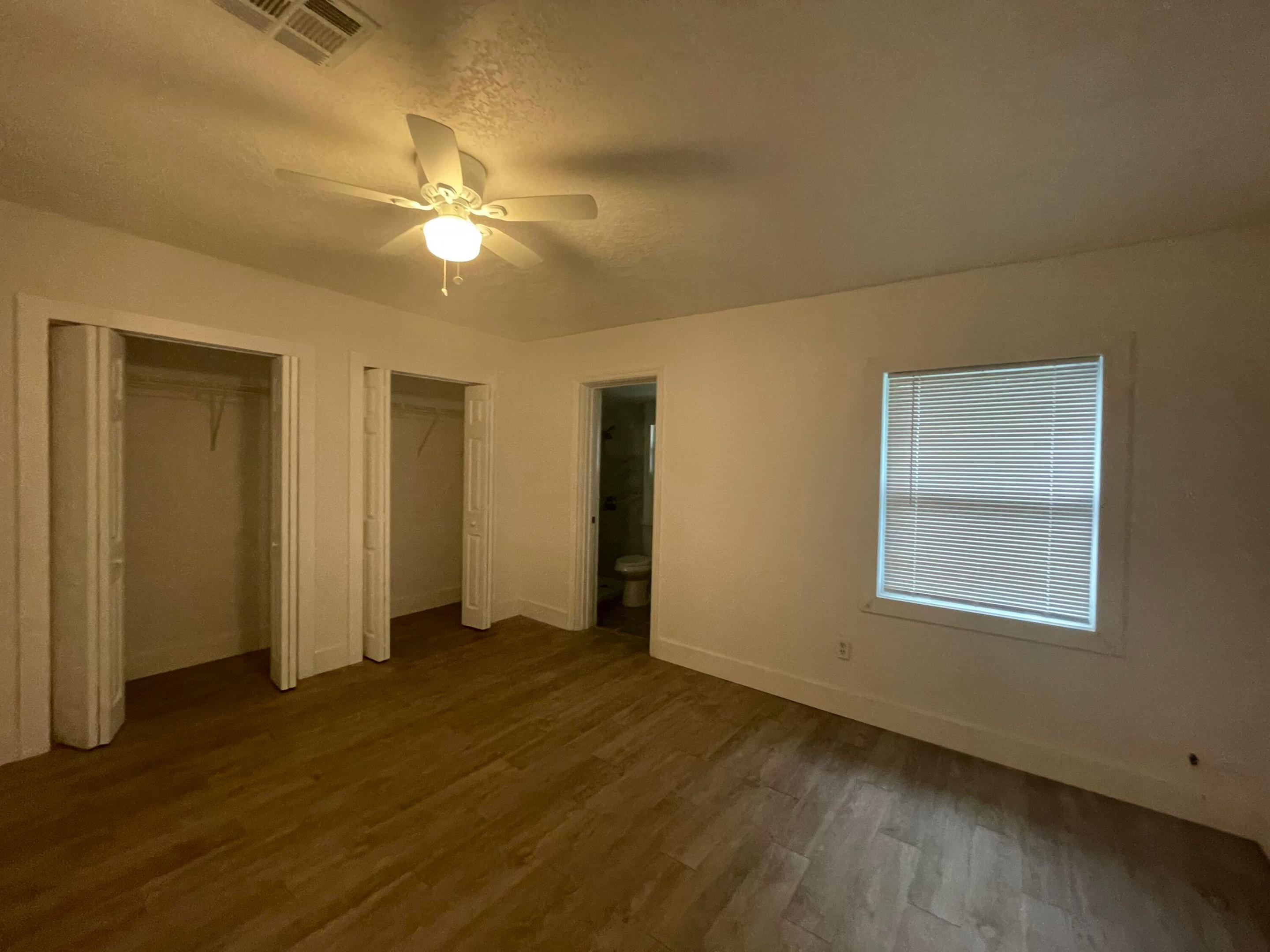 S/D OF 20-43-35 FRAC SEC IN - Residential Lease