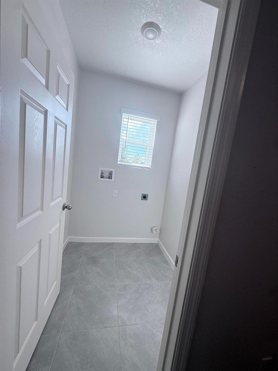 VERANO SOUTH PUD 1 - POD - Residential Lease