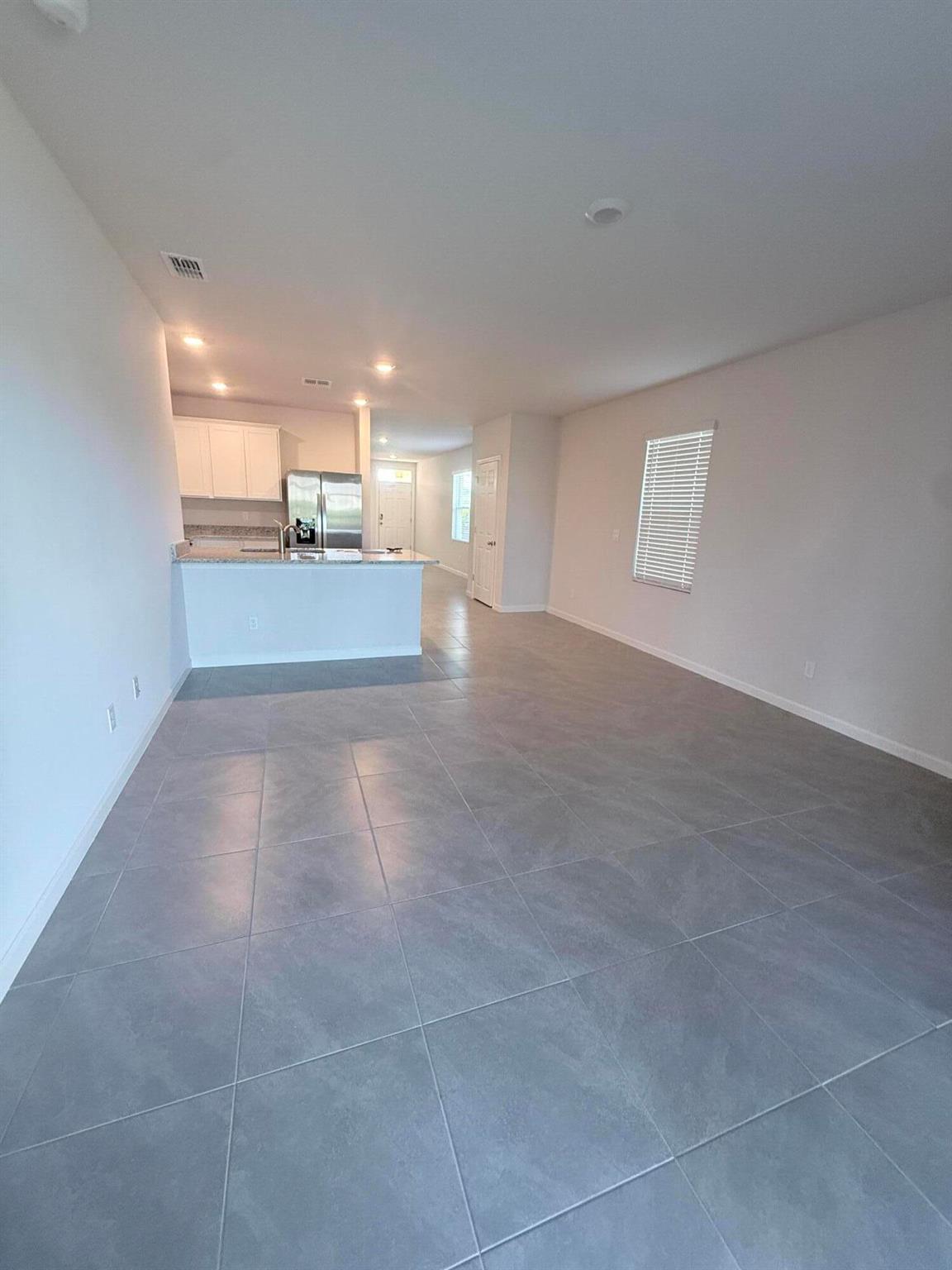 VERANO SOUTH PUD 1 - POD - Residential Lease