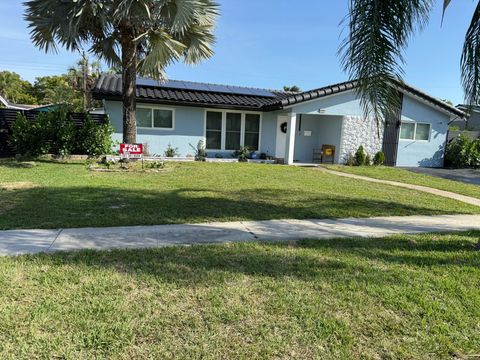 4420 NW 8th St Coconut Creek FL 33066