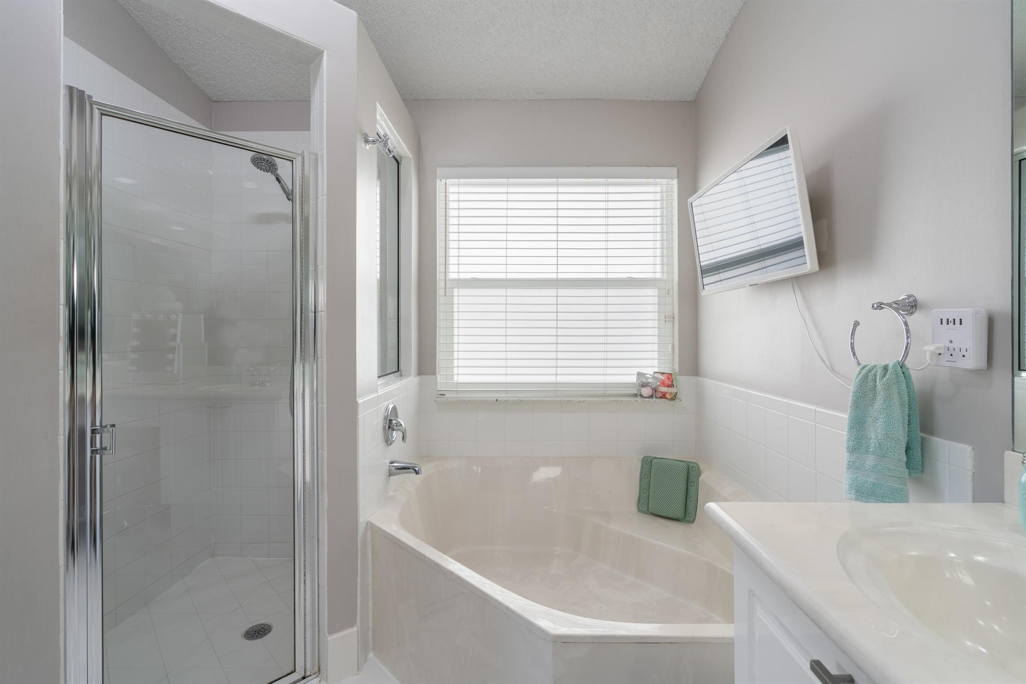 WINSTON TRAILS PAR 15 - Residential Lease