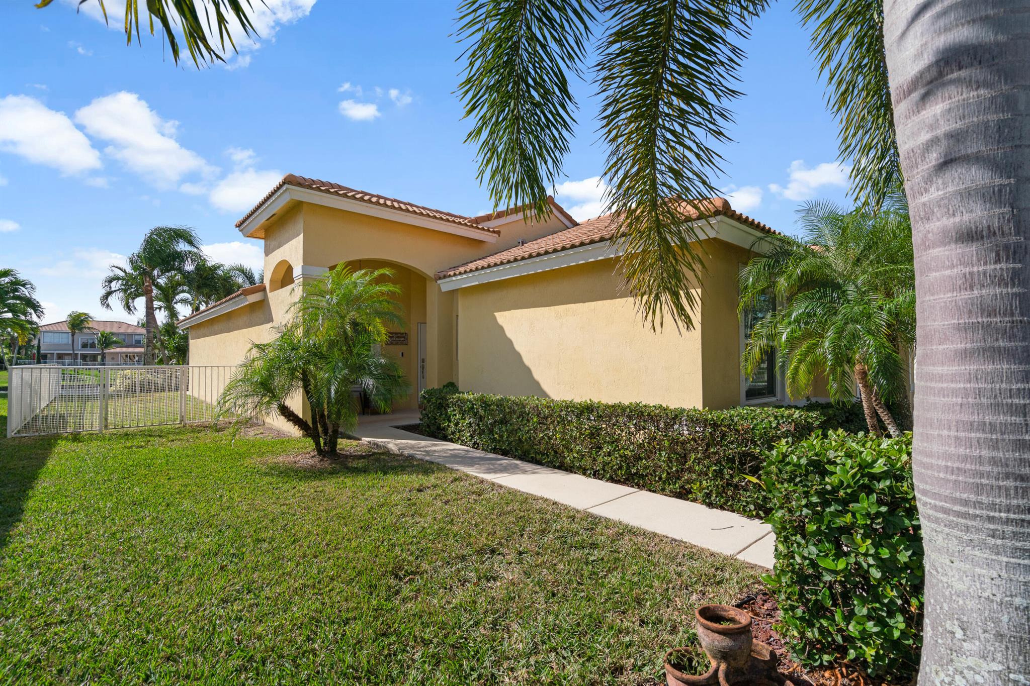 WINSTON TRAILS PAR 15 - Residential Lease