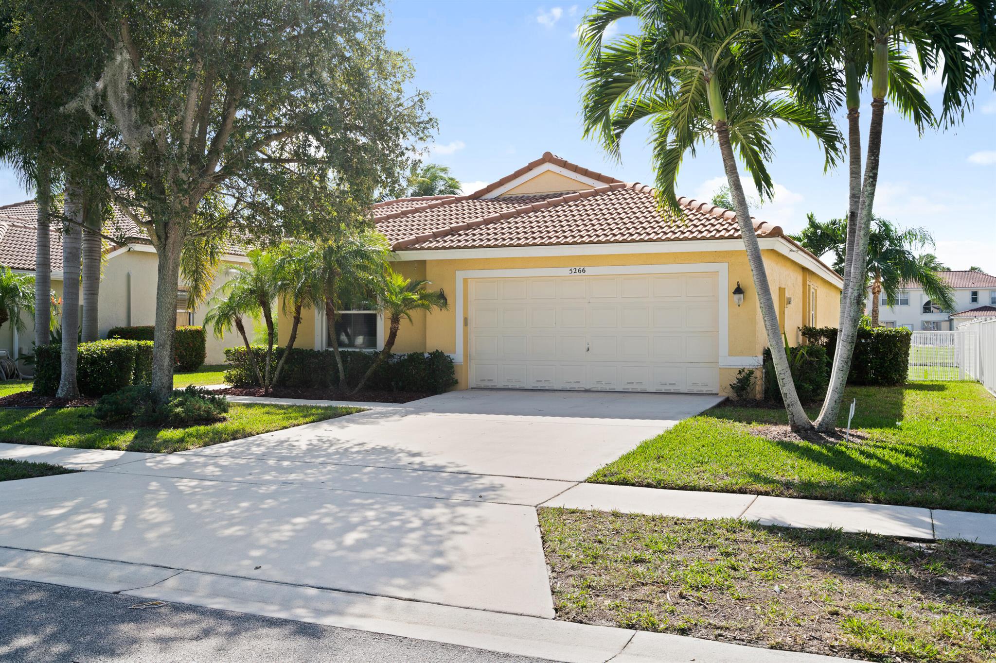 WINSTON TRAILS PAR 15 - Residential Lease