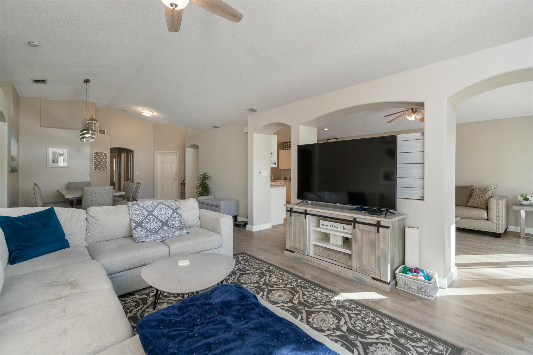 WINSTON TRAILS PAR 15 - Residential Lease