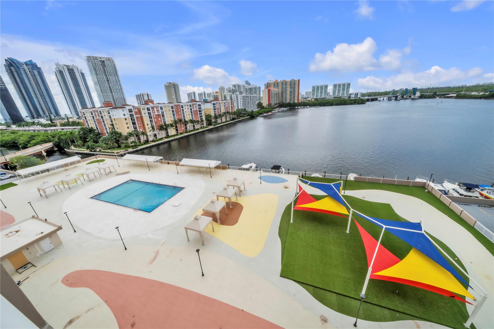 Winston Towers 100 - Residential Lease