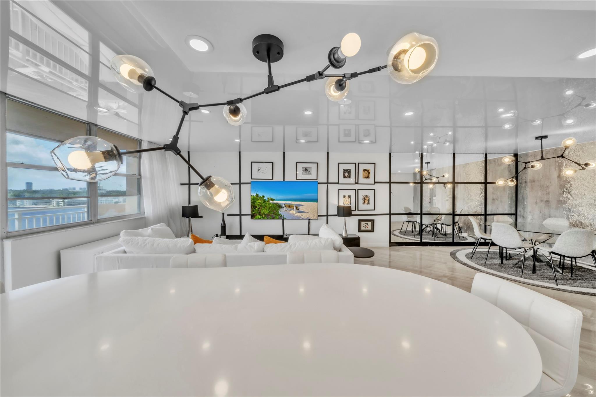 Winston Towers 100 - Residential Lease