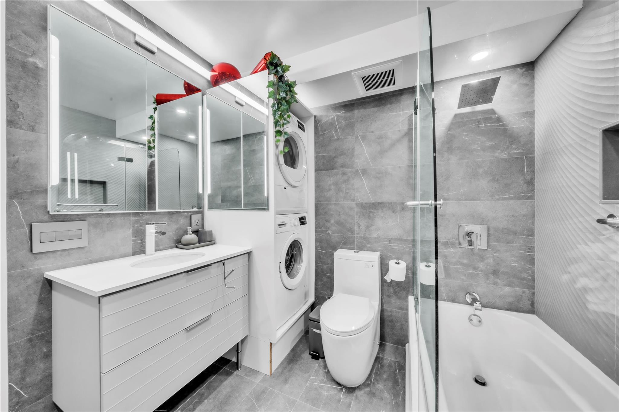Winston Towers 100 - Residential Lease