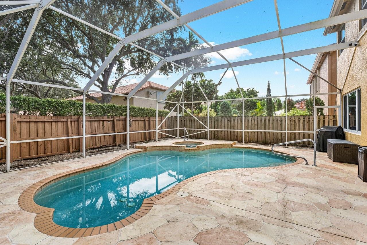 Parkland Place - Residential