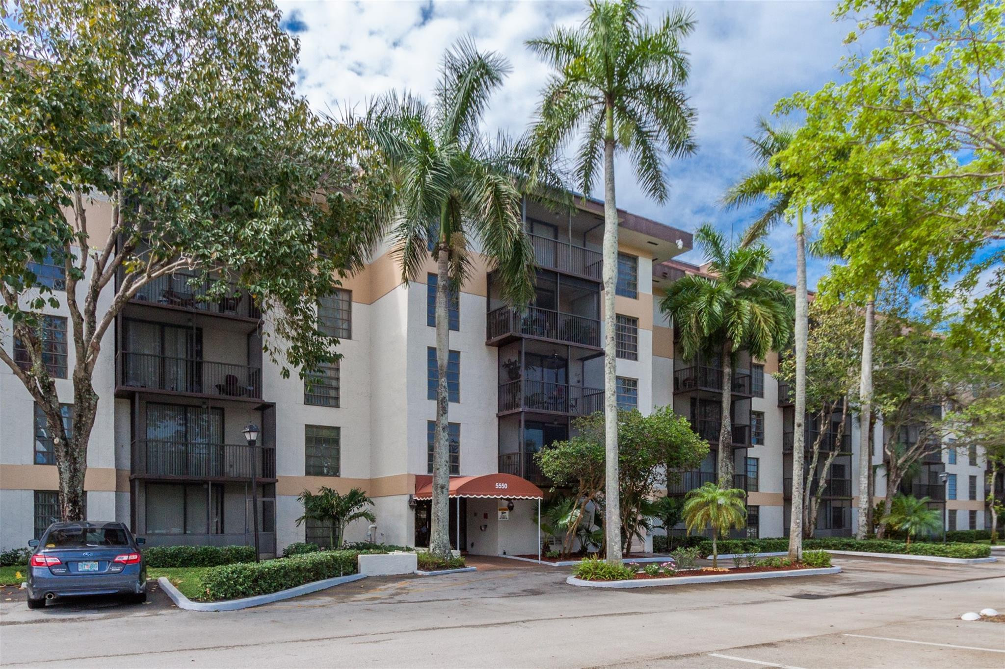 Inverwood Condo - Residential Lease