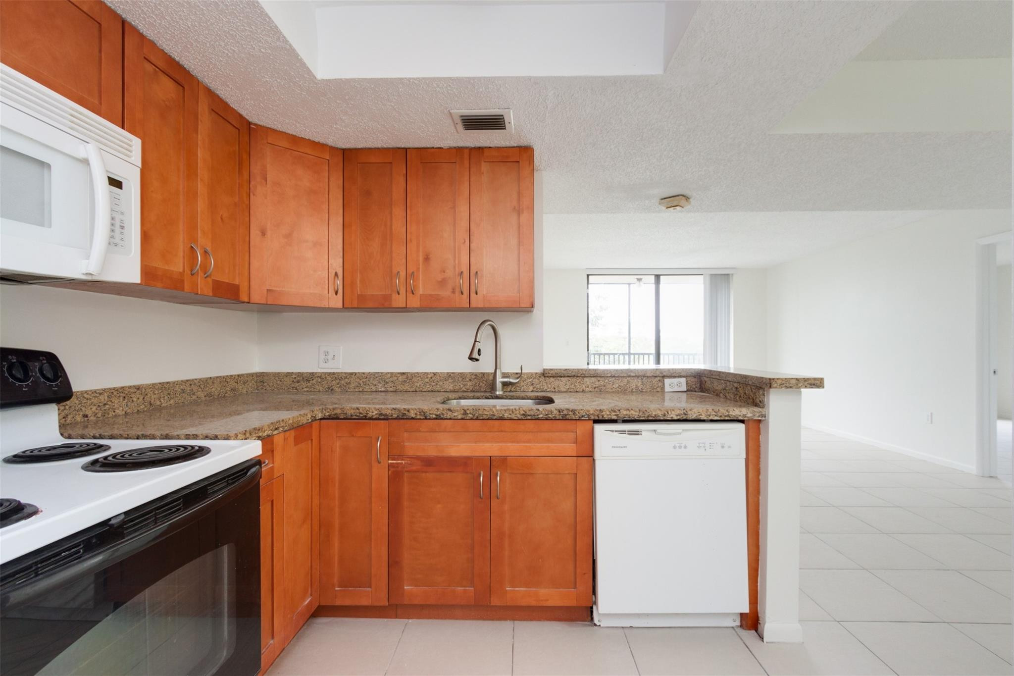 Inverwood Condo - Residential Lease