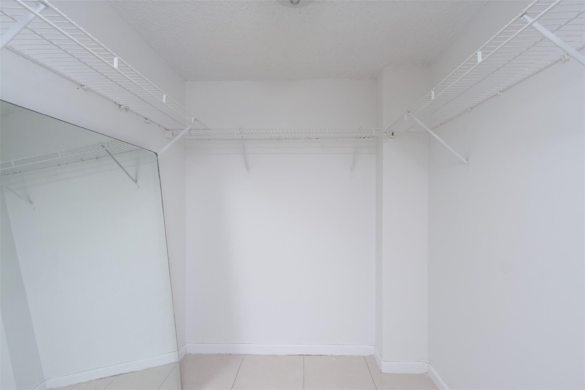 Inverwood Condo - Residential Lease