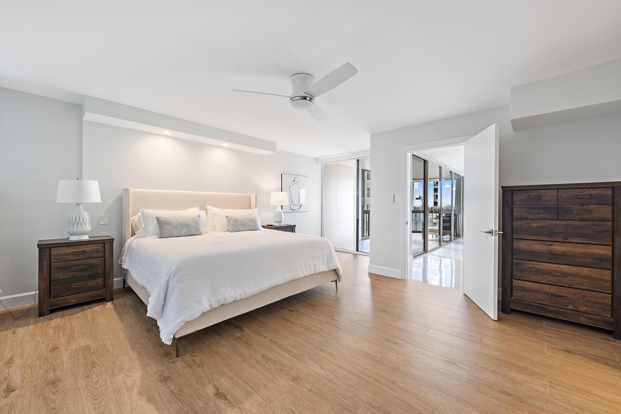 EASTPOINTE CONDO - Residential Lease